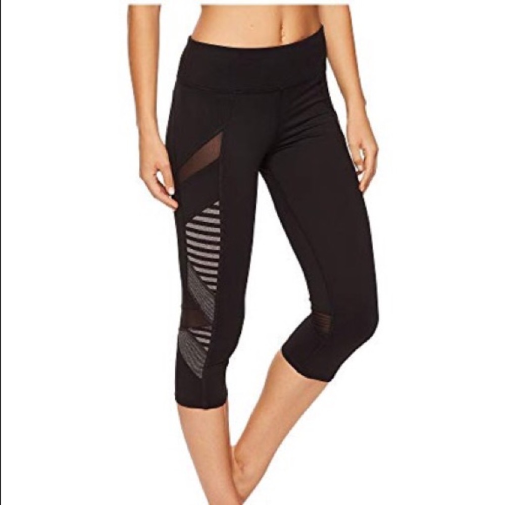 NEW WITH TAGS Splendid Leggings